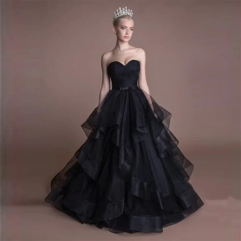 Customized Black Ball Gown Sweetheart Strapless Layered Tulle A-line Wedding Party Dress Backless Formal Women's Evening Dresses
Customized Black Ball Gown Sweetheart Strapless Layered Tulle A-line Wedding Party Dress Backless Formal Women's Evening Dresses