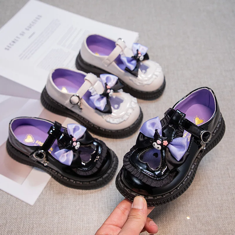 PU Sanrios Kuromi Girl Leather Shoes Spring Summer Wear Resistant Kawaii Cartoon Anime Breathable Sandal Leather Shoes Light
PU Sanrios Kuromi Girl Leather Shoes Spring Summer Wear Resistant Kawaii Cartoon Anime Breathable Sandal Leather Shoes Light