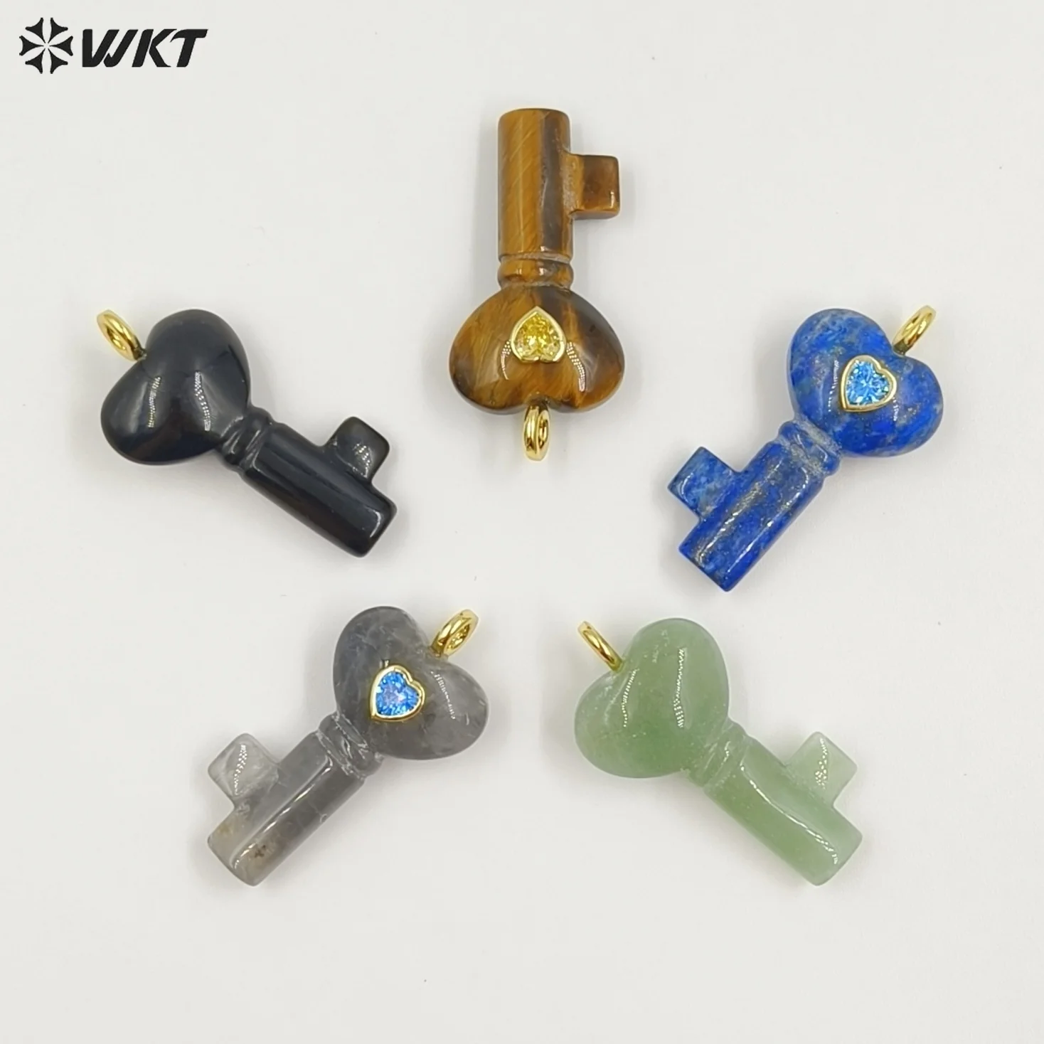 WT-P2057 New Fashion Heart Shape Colorful Zircon And Natural Gemstones Carved Key Pendants For Friend Lovely Gift Making
WT-P2057 New Fashion Heart Shape Colorful Zircon And Natural Gemstones Carved Key Pendants For Friend Lovely Gift Making