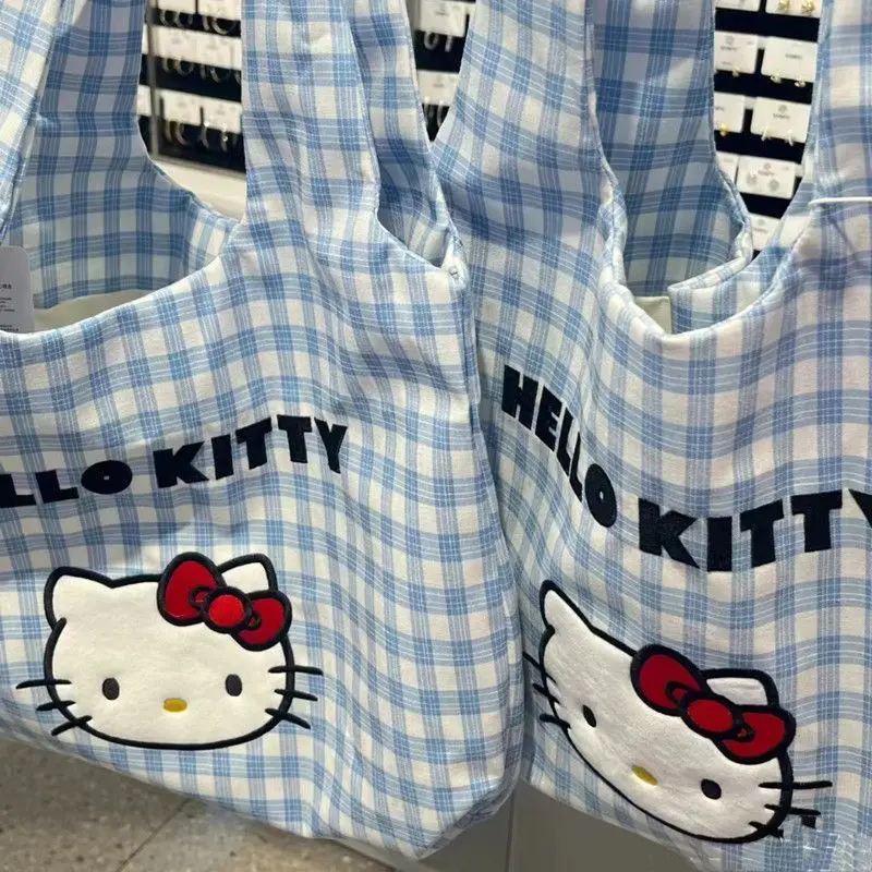 Girly Heart Hello Kitty Anime Kawaii Sanrio Ins Fashion Storage Handbag Cute Cartoon Casual Shoulder Bag Gifts for Girls
Girly Heart Hello Kitty Anime Kawaii Sanrio Ins Fashion Storage Handbag Cute Cartoon Casual Shoulder Bag Gifts for Girls