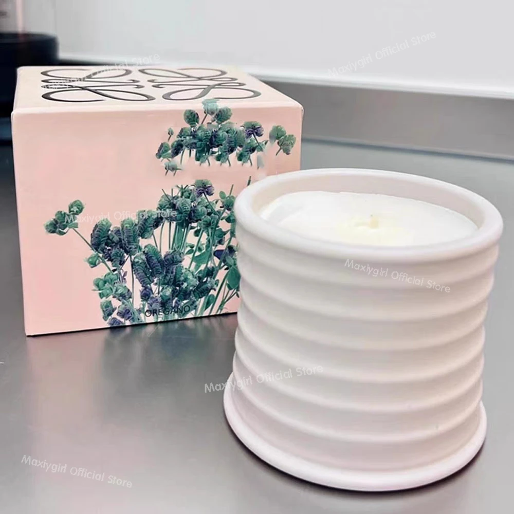 170 г ароматические свечи романтический воздушный аромат свежий дом прочный компаньон рождественская подарочная коробка домашний подарок на свадьбу и день рождения
170 г ароматические свечи романтический воздушный аромат свежий дом прочный компаньон рождественская подарочная коробка домашний подарок на свадьбу и день рождения