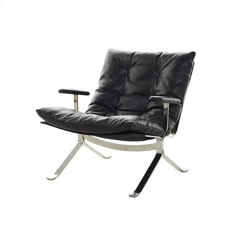 Nordic wabi style designer leather goose down filled comfortable single sofa chair
Nordic wabi style designer leather goose down filled comfortable single sofa chair