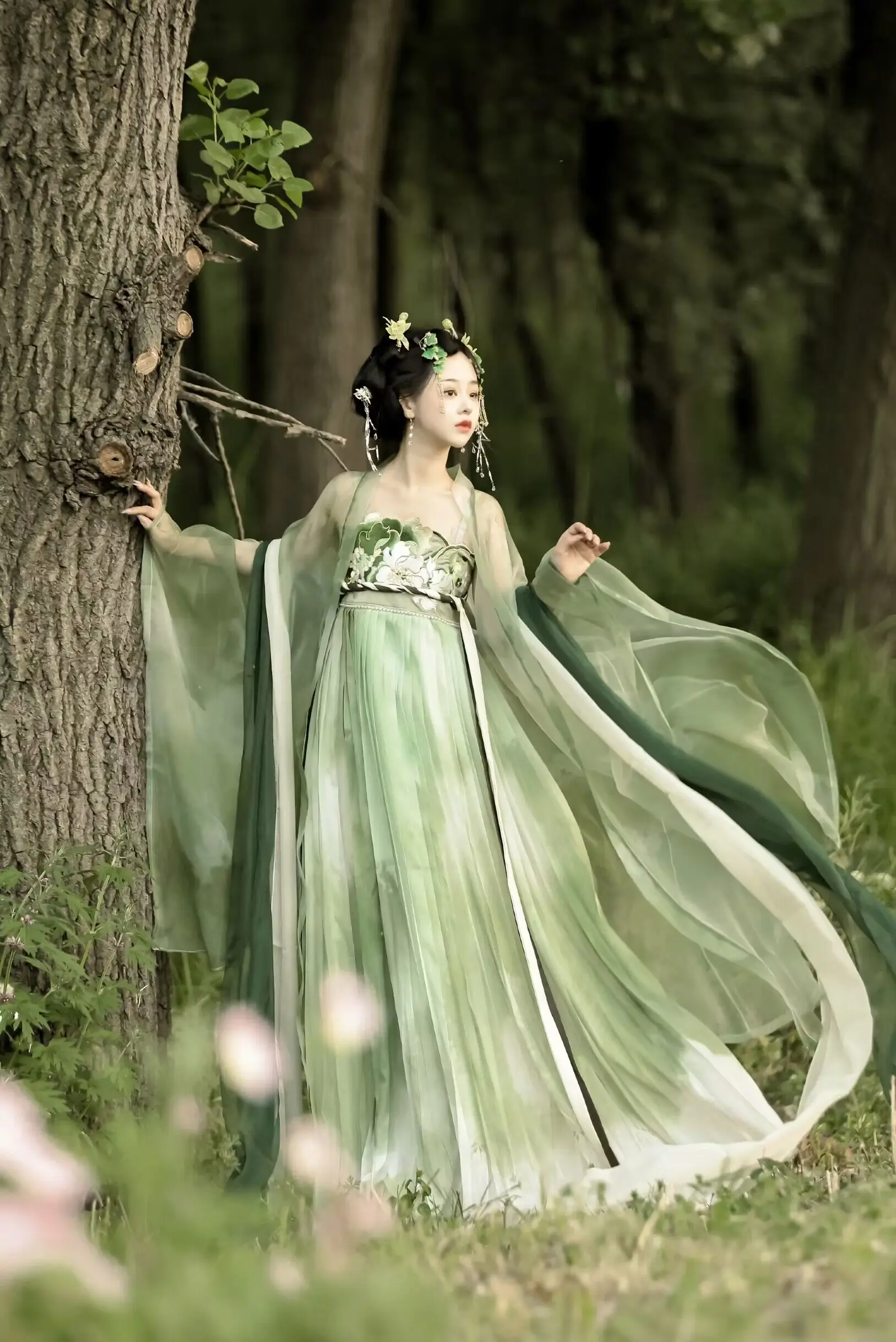Original Hanfu Women's Qingyao Heavy Embroidery Husk Skirt Tang Dynas Large Sve irt Super Fairy Daily Spring Summer
Original Hanfu Women's Qingyao Heavy Embroidery Husk Skirt Tang Dynas Large Sve irt Super Fairy Daily Spring Summer