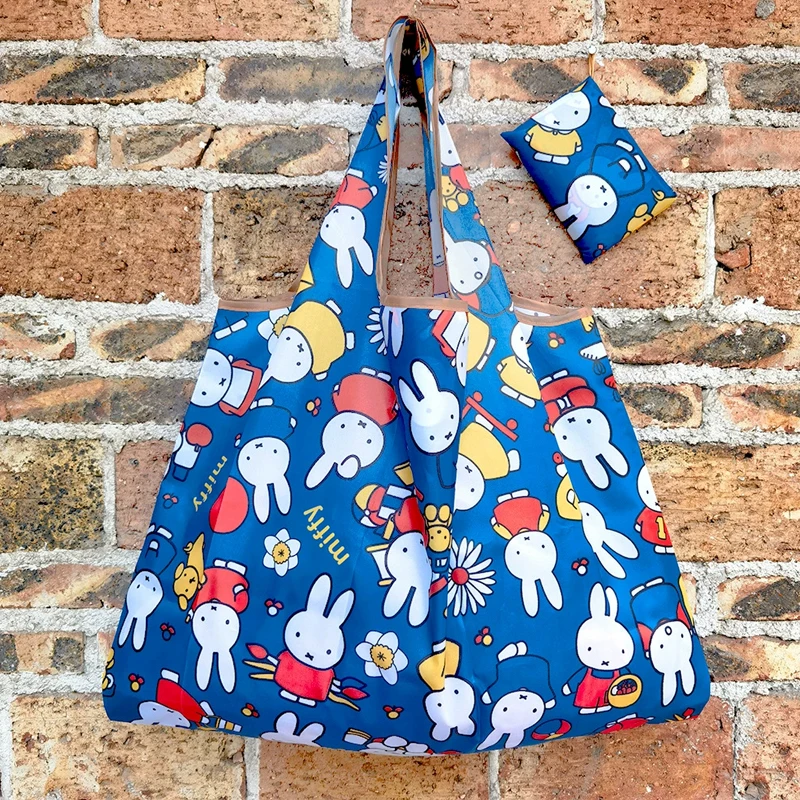 Экологичная складная сумка для покупок Miffy Rabbit, очень вместительная, водонепроницаемая, из прочного нейлона, сумка-тоут для путешествий и хранения продуктов
Экологичная складная сумка для покупок Miffy Rabbit, очень вместительная, водонепроницаемая, из прочного нейлона, сумка-тоут для путешествий и хранения продуктов