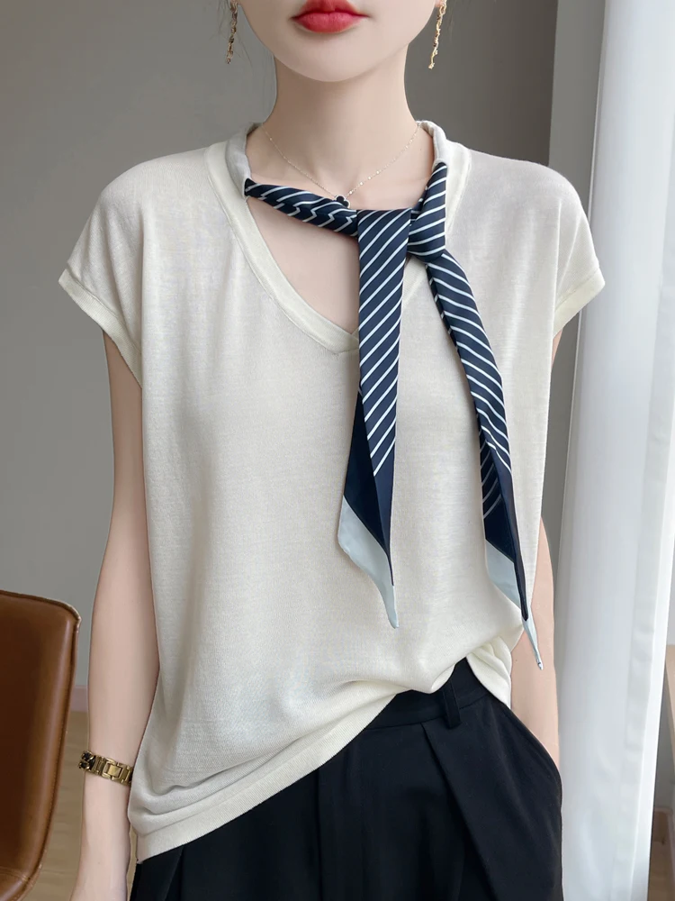 2025 New Summer Short Sleeve V-Neck Scarves T-Shirt elegant Cool T-Shirt Women's High Grade T-Shirt Fashion Leisure T-Shirt Top
2025 New Summer Short Sleeve V-Neck Scarves T-Shirt elegant Cool T-Shirt Women's High Grade T-Shirt Fashion Leisure T-Shirt Top