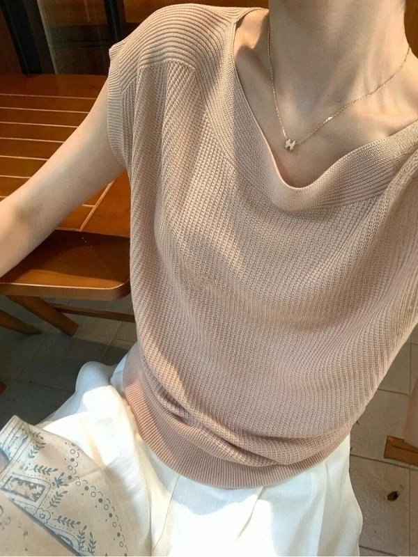 Korean Style Soft Lazy Pink Ice Silk Knitted Short Sleeve Women's Summer Small Flying Sleeve Wide Collar Short Design Sense Top
Korean Style Soft Lazy Pink Ice Silk Knitted Short Sleeve Women's Summer Small Flying Sleeve Wide Collar Short Design Sense Top