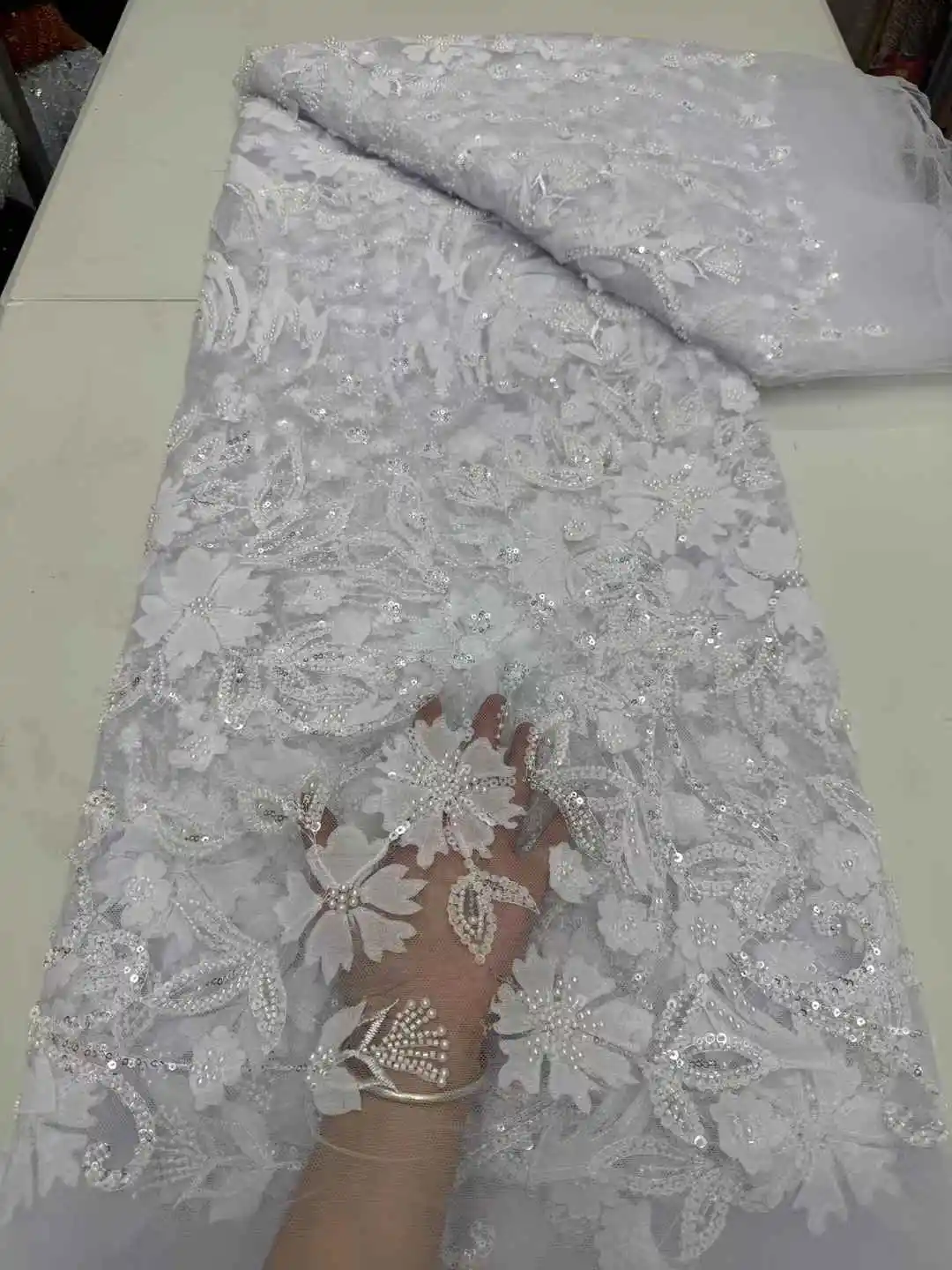 3D Lace African French Sequined Lace Fabrics 2025 High Quality Beaded Lace Nigerian Groom Embroidered Dress Material For Party
3D Lace African French Sequined Lace Fabrics 2025 High Quality Beaded Lace Nigerian Groom Embroidered Dress Material For Party