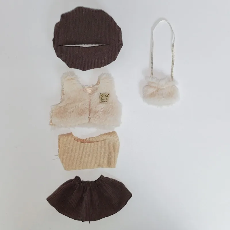 Lovely Labubu Doll's Clothes Outfit Only Clothing Accessories For 17cm Labubu Dolls Sweater Hoodie Clothing Diy Kids Gifts
Lovely Labubu Doll's Clothes Outfit Only Clothing Accessories For 17cm Labubu Dolls Sweater Hoodie Clothing Diy Kids Gifts