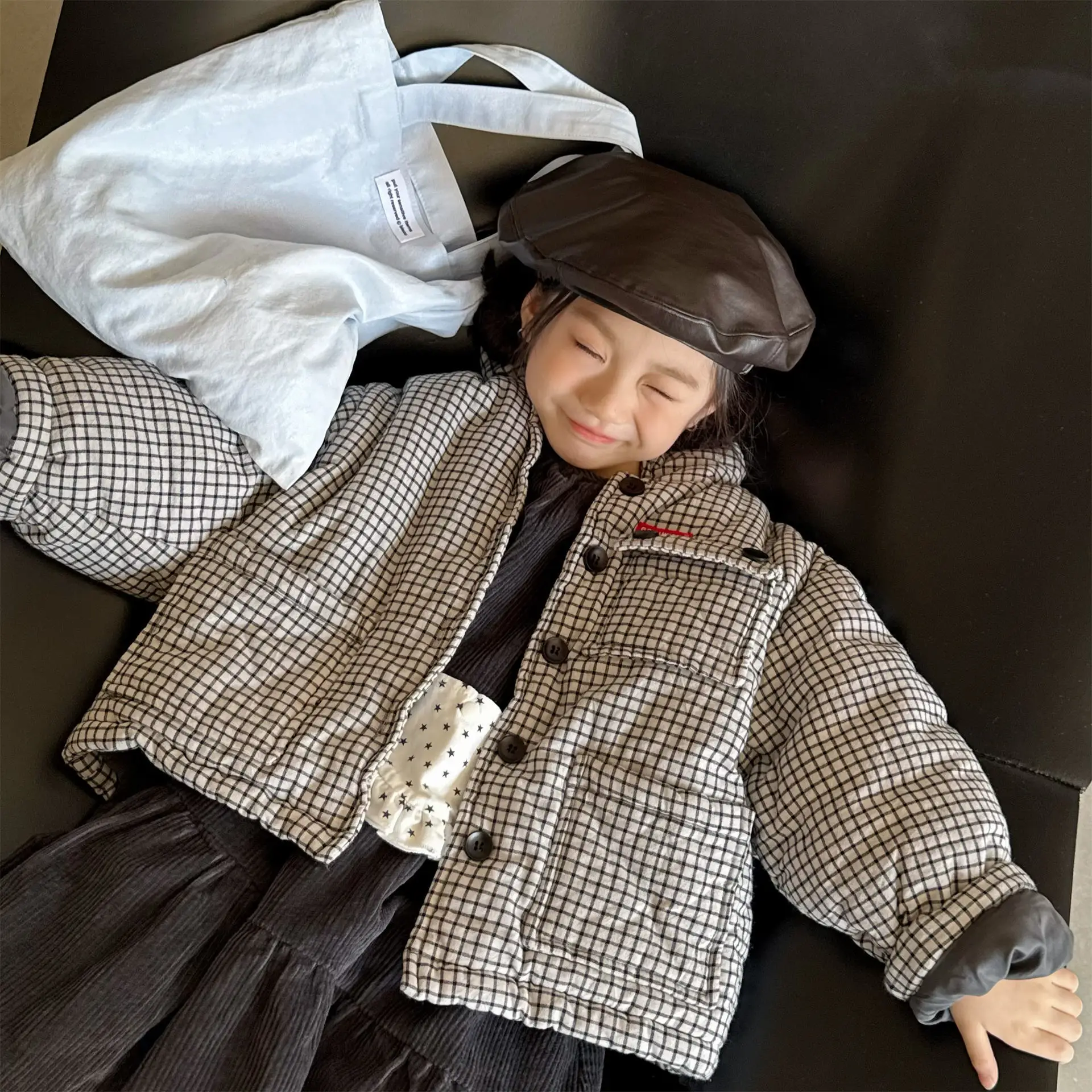 2025 Winter New Children Cotton Padded Jacket Boys Long Sleeve Casual Plaid Coat Plus Velvet Thick Girls Warm Coat Kids Clothes
2025 Winter New Children Cotton Padded Jacket Boys Long Sleeve Casual Plaid Coat Plus Velvet Thick Girls Warm Coat Kids Clothes