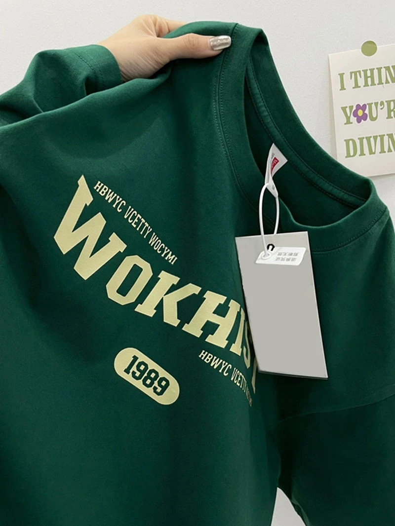 Loose Cotton ort Sve T-irt ex Vintage American Sle Printed Casual Top for Youth Summer Faion round Ne
Loose Cotton ort Sve T-irt ex Vintage American Sle Printed Casual Top for Youth Summer Faion round Ne