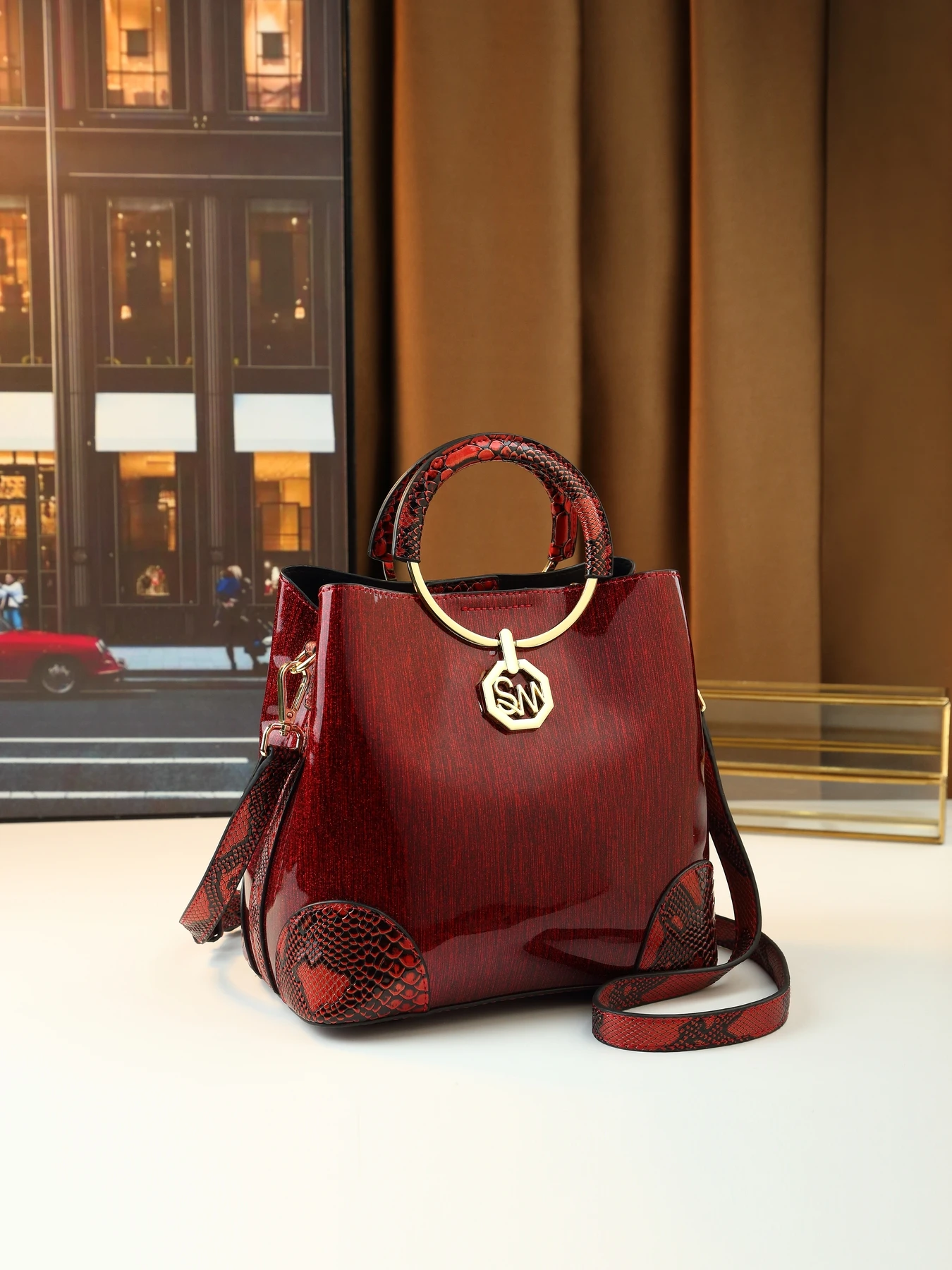 2025 summer versatile fashion middle-aged women's Chinese style large-capacity ring handbag
2025 summer versatile fashion middle-aged women's Chinese style large-capacity ring handbag