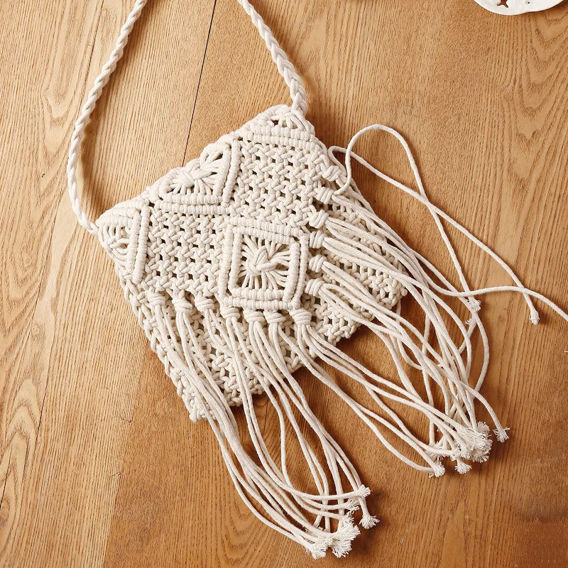 Fashion Handmade Cotton Woven Knitted Crossbody Bag for Woman Hollow Out Tassel Design Summer Bohemian Style Female Beach Bag
Fashion Handmade Cotton Woven Knitted Crossbody Bag for Woman Hollow Out Tassel Design Summer Bohemian Style Female Beach Bag