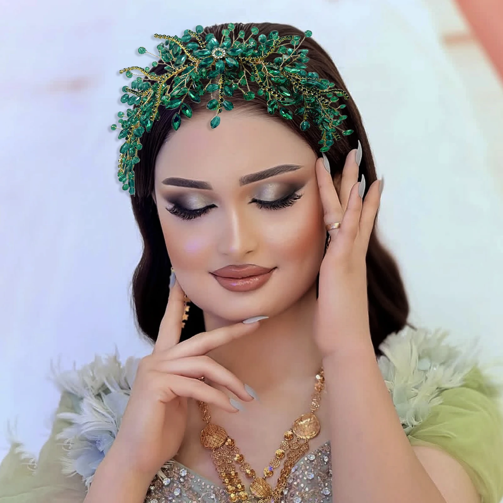 DZ273 Green Rhinestone Headband for Woman Bridal Headpieces Wedding Hair Accessories Party Brides Hairbands Girls Headdress
DZ273 Green Rhinestone Headband for Woman Bridal Headpieces Wedding Hair Accessories Party Brides Hairbands Girls Headdress