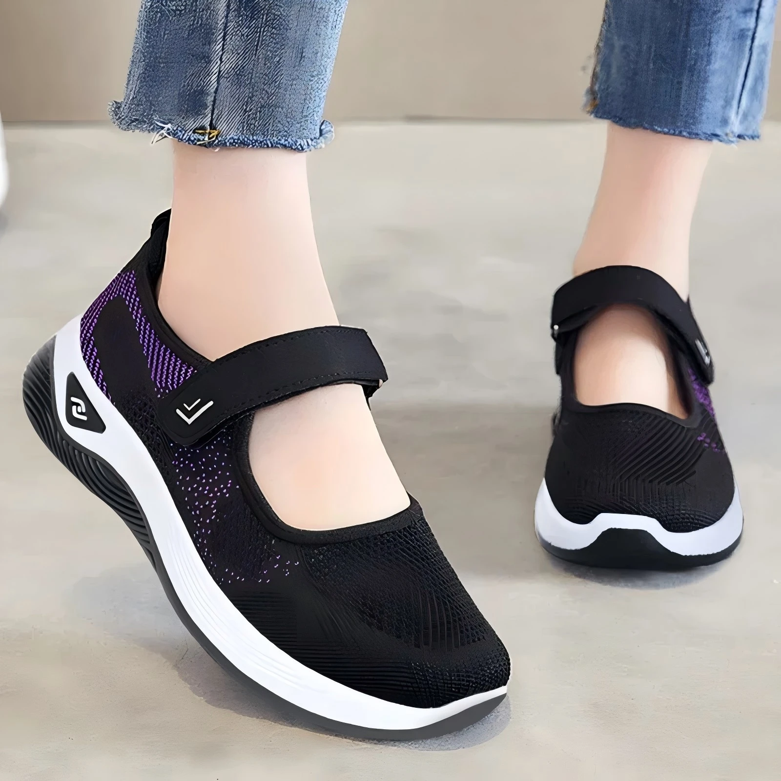 2025 New Hook Loop Breathable Mom Shoes Women Summer Non Slip Thick Sole Walking Shoes Woman Outdoor Non Slip Casual Flats Mujer
2025 New Hook Loop Breathable Mom Shoes Women Summer Non Slip Thick Sole Walking Shoes Woman Outdoor Non Slip Casual Flats Mujer