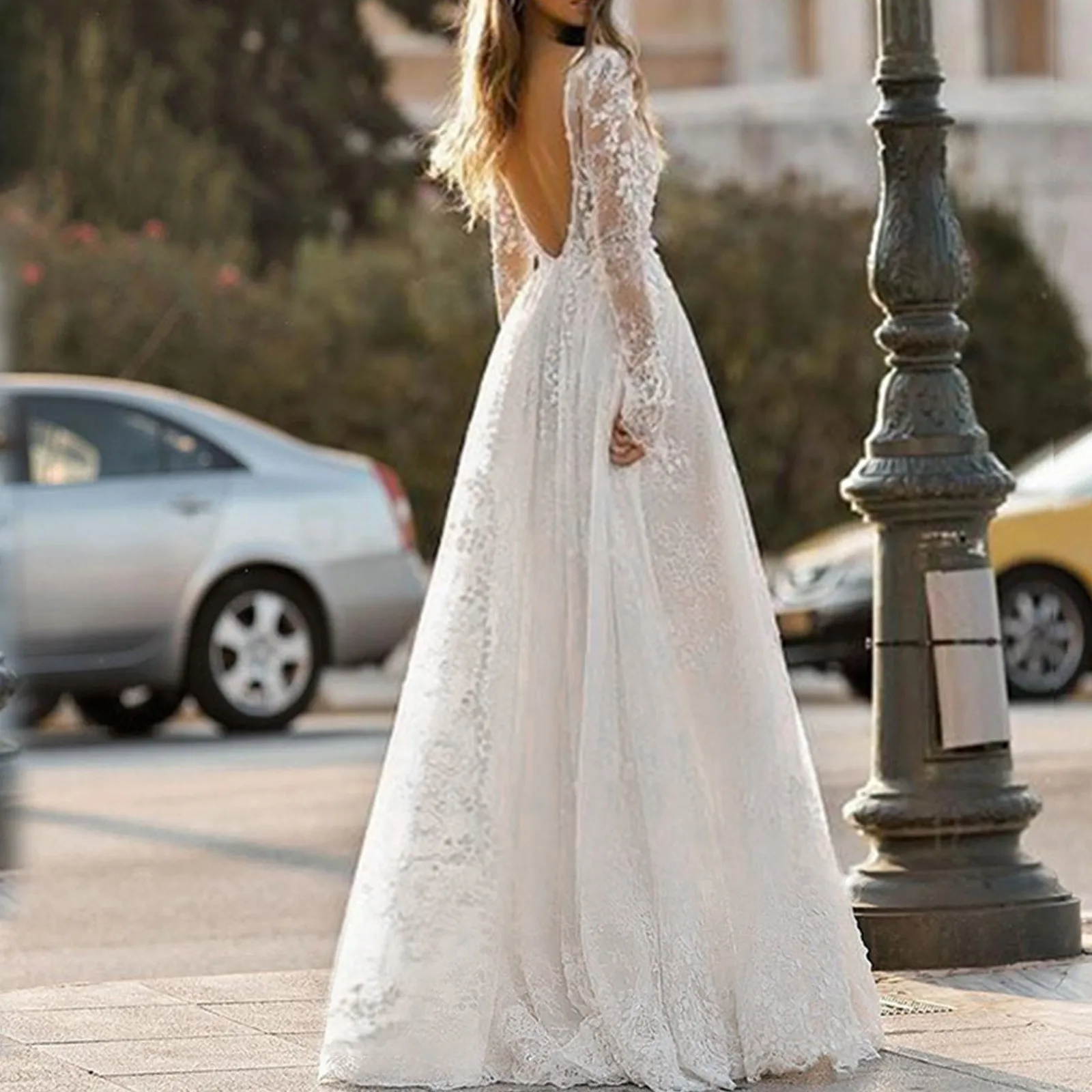Women's Party Dresses Sexy Transparent Lace Embroidery Low Cut Deep V Neck Long Sleeve Holiday Dress Elegant Dinner Dress
Women's Party Dresses Sexy Transparent Lace Embroidery Low Cut Deep V Neck Long Sleeve Holiday Dress Elegant Dinner Dress