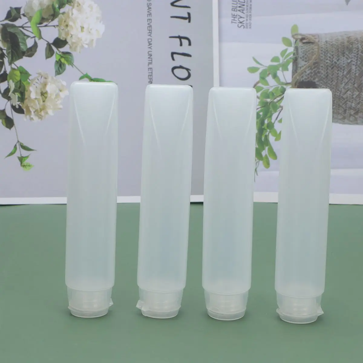 4PCS Empty Squeeze Bottles PE PP Material Leak Proof Travel Size Tube Container Lotion Bottle Reusable Skincare Hand
4PCS Empty Squeeze Bottles PE PP Material Leak Proof Travel Size Tube Container Lotion Bottle Reusable Skincare Hand