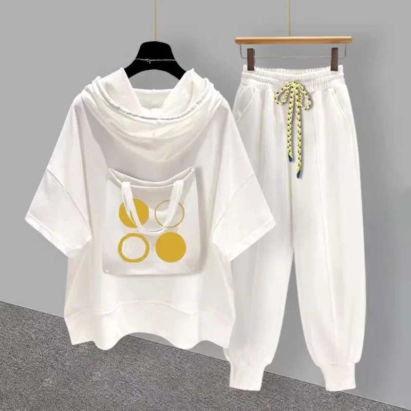 Harajuku Hip Hop Mens Sets Summer Loose Graphic Tee and Shorts Designer Outfit Vintage Street Wear with Storage Pocket
Harajuku Hip Hop Mens Sets Summer Loose Graphic Tee and Shorts Designer Outfit Vintage Street Wear with Storage Pocket