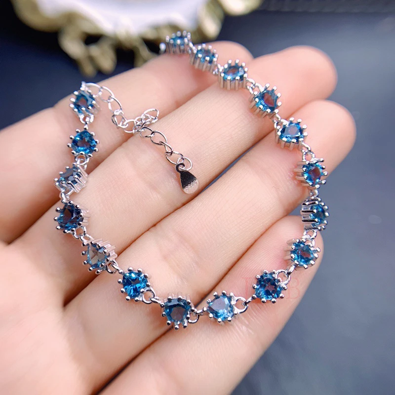 100% Natural 925 sterling Silver Women's bracelet wholesale Natural topaz gemstone exquisite heart-shaped fine jewelry
100% Natural 925 sterling Silver Women's bracelet wholesale Natural topaz gemstone exquisite heart-shaped fine jewelry