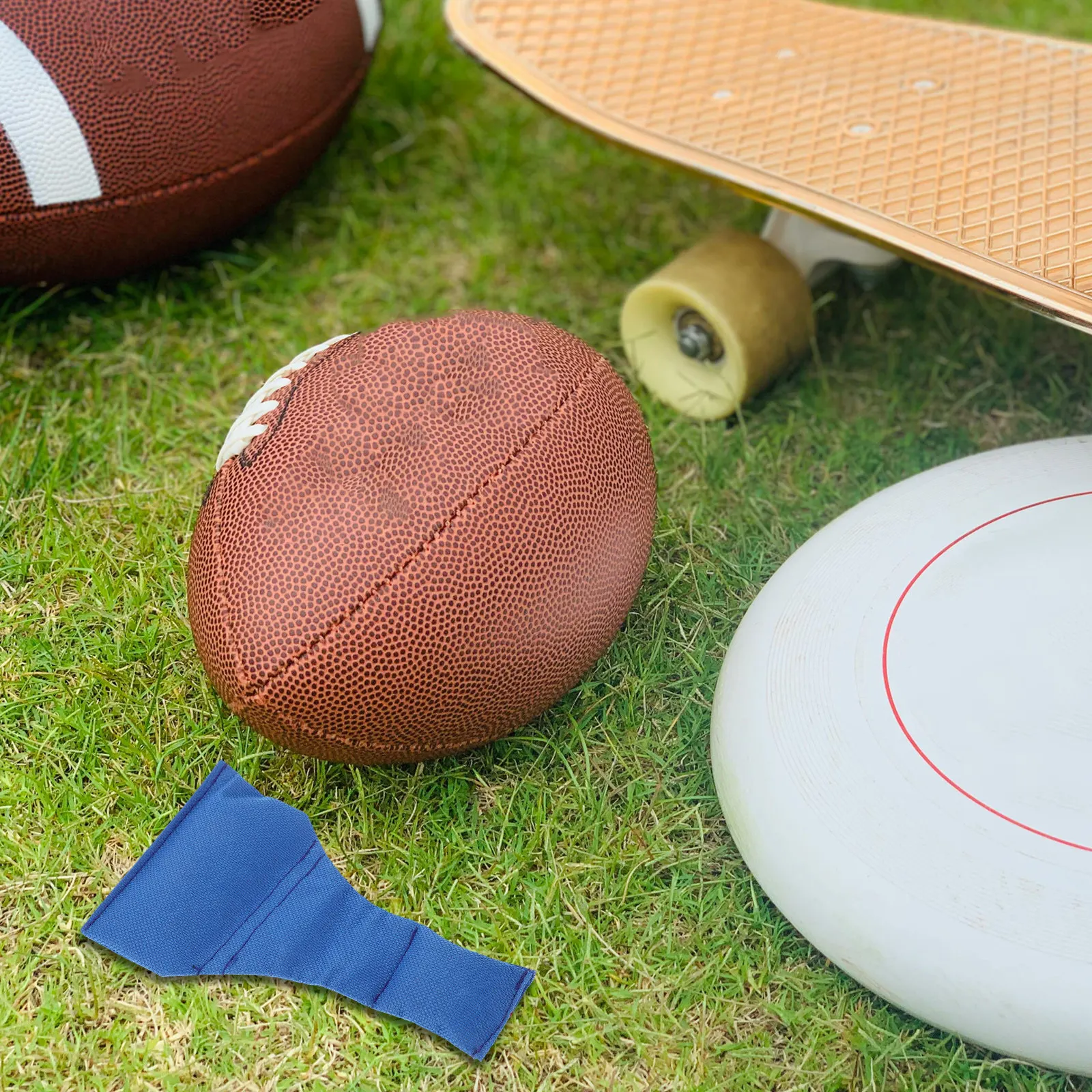 2Pcs Football Bean Bag Referee Nylon Throw Bag Lightweight Long Neck Convenient Portable Officials Gear Football Bean Pouch
2Pcs Football Bean Bag Referee Nylon Throw Bag Lightweight Long Neck Convenient Portable Officials Gear Football Bean Pouch
