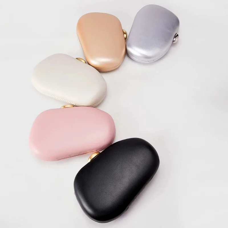 Sweet Pink Oval Evening Clutch for Prom Party Women Luxury Gold Metal Buckle Bridal Handbag Elegant Wedding Purse Designer
Sweet Pink Oval Evening Clutch for Prom Party Women Luxury Gold Metal Buckle Bridal Handbag Elegant Wedding Purse Designer