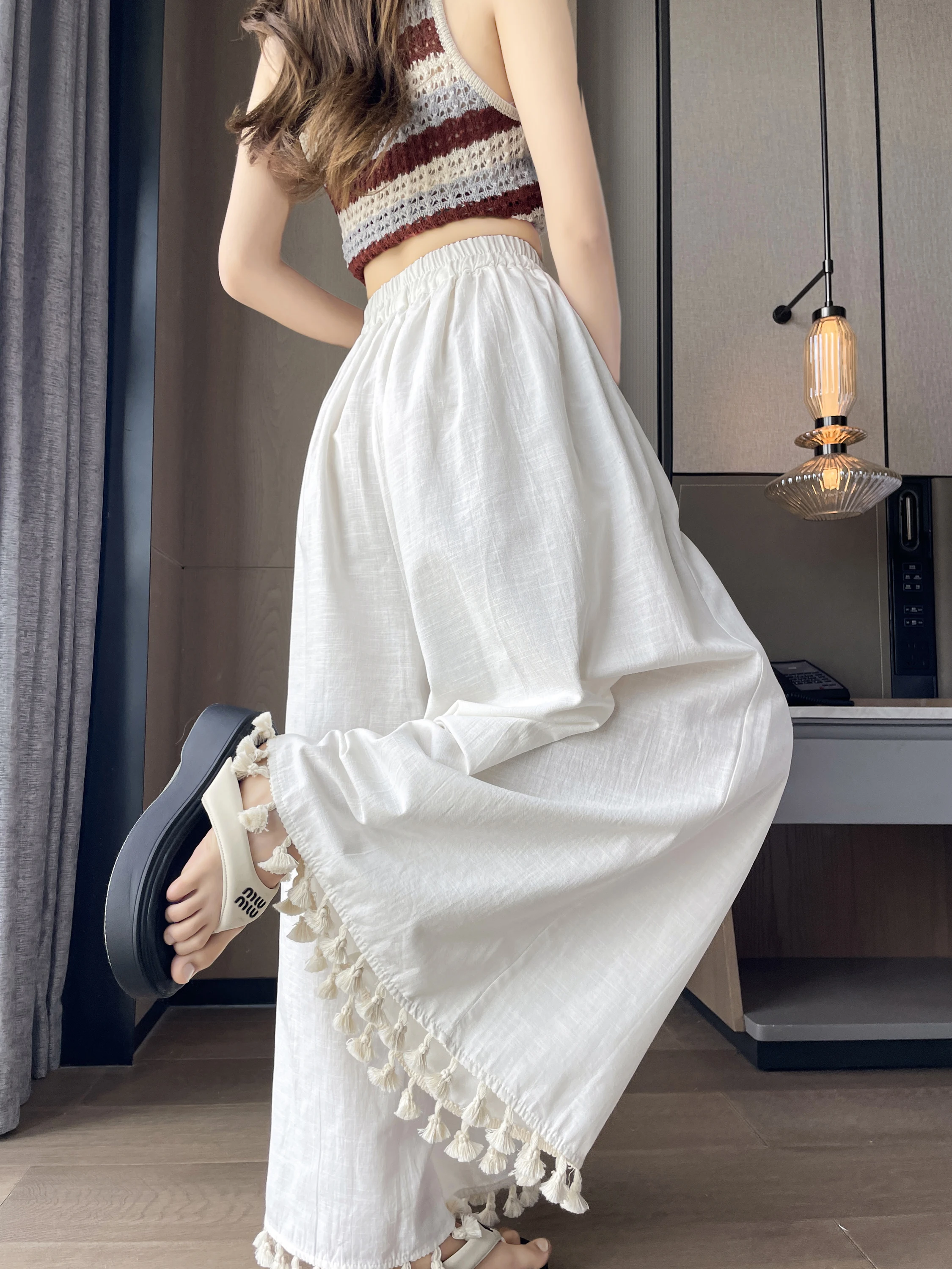 Women's Cotton Linen Fringe Wide Leg Pants Summer New Style Loose Slimming Casual Drapey Versatile Thin Splice Long Trousers
Women's Cotton Linen Fringe Wide Leg Pants Summer New Style Loose Slimming Casual Drapey Versatile Thin Splice Long Trousers