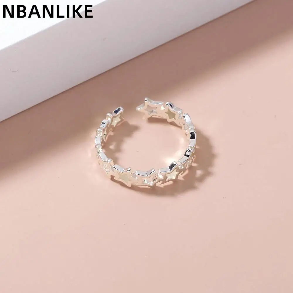 Fashion Luminous Love Heart Finger Ring Y2K Hollow Out Star Ring Light Adjustable Ring
Fashion Luminous Love Heart Finger Ring Y2K Hollow Out Star Ring Light Adjustable Ring