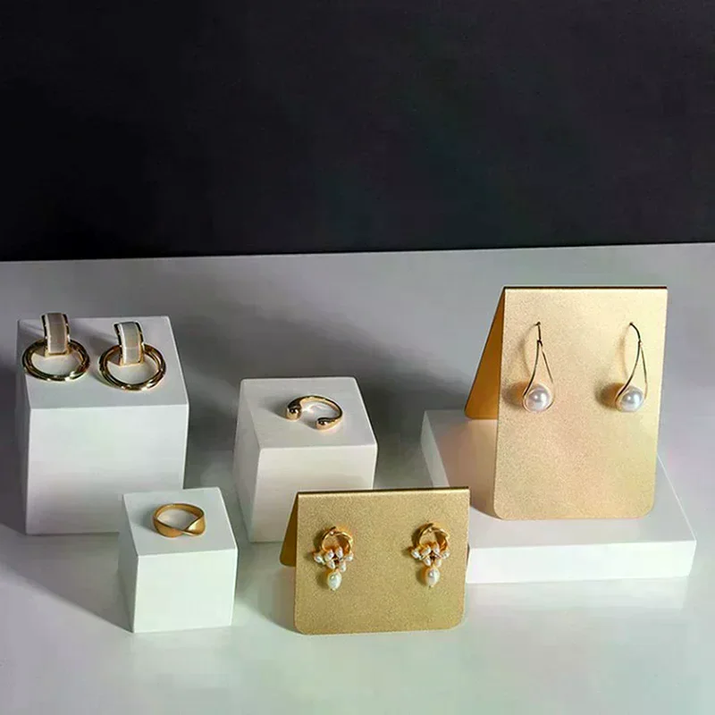 Metal Stud Dangle Earrings Display Rack T Bar Stand Jewelry Hanger Organizer Holder Eardrop Freestanding Shelf
Metal Stud Dangle Earrings Display Rack T Bar Stand Jewelry Hanger Organizer Holder Eardrop Freestanding Shelf