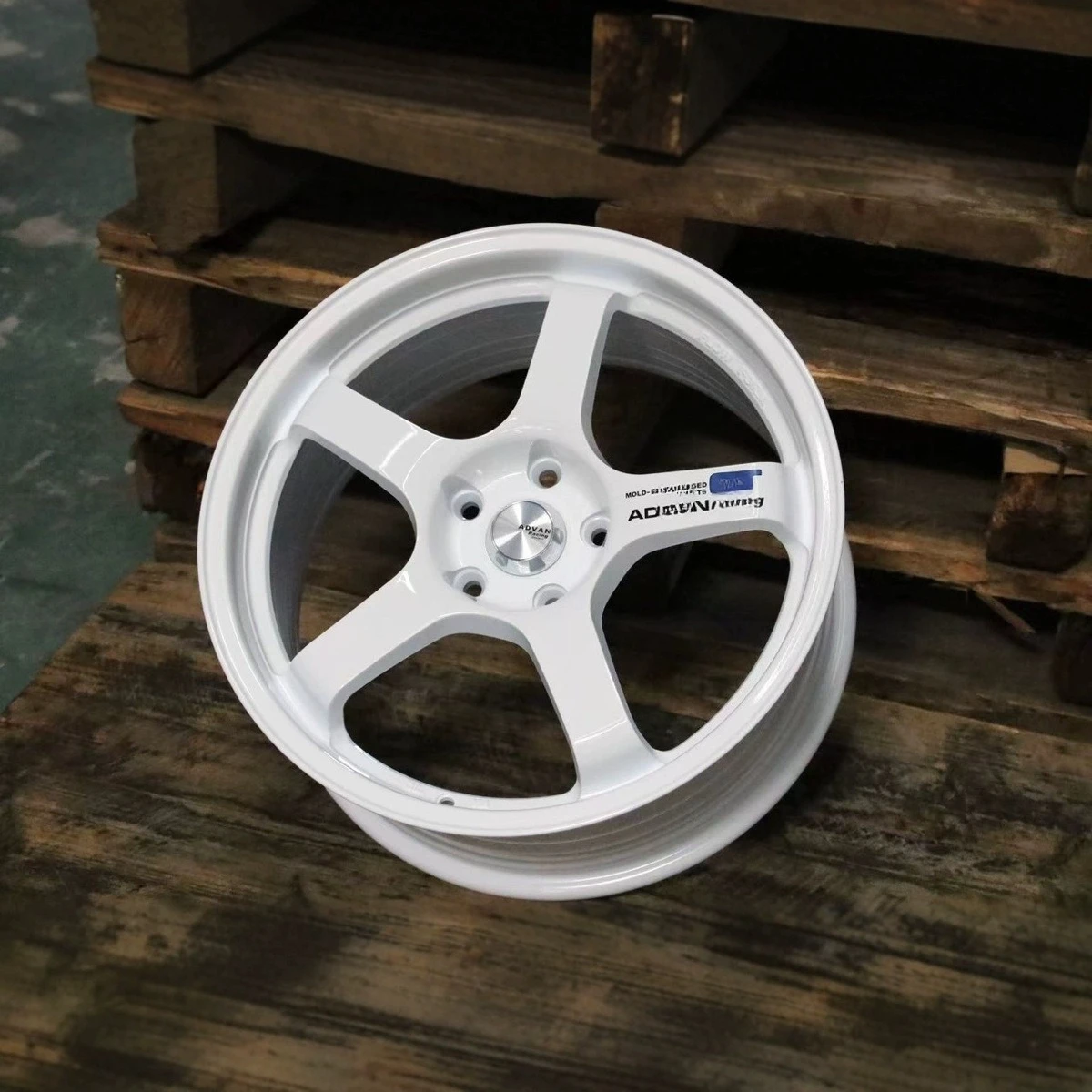 Колеса Yokohama GT, 17 дюймов, 18 дюймов, 19 дюймов, вращающиеся для гольфа Maiteng Camry Civic Accord, модификация автомобиля, кованые колеса Ca
Колеса Yokohama GT, 17 дюймов, 18 дюймов, 19 дюймов, вращающиеся для гольфа Maiteng Camry Civic Accord, модификация автомобиля, кованые колеса Ca