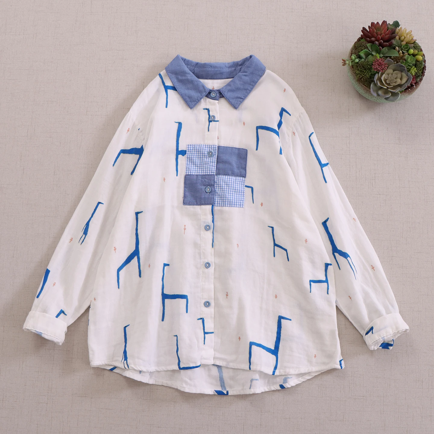 Japanese Sweet Mori Girl Vintage Printed Plaid Patchwork Cotton Shirts Women Autumn Turn Down Collar Long Sleeve Casual Blouse
Japanese Sweet Mori Girl Vintage Printed Plaid Patchwork Cotton Shirts Women Autumn Turn Down Collar Long Sleeve Casual Blouse