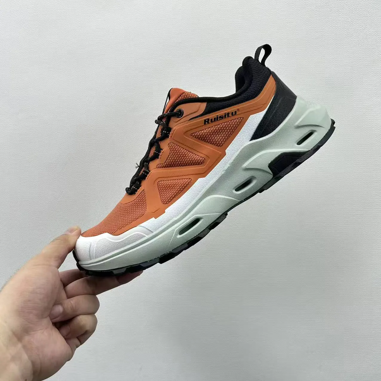 2026 New Trend Running Shoes For Men Breathable Outdoor Sports Shoe Non-Slip Walking Jogging Shoe Wearable Athletic Running Men
2026 New Trend Running Shoes For Men Breathable Outdoor Sports Shoe Non-Slip Walking Jogging Shoe Wearable Athletic Running Men