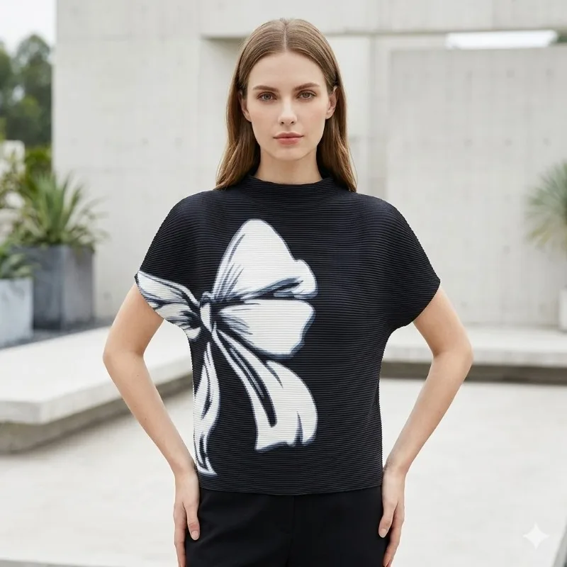 Футболка Miyake Pleated 2026: дизайнерский винтажный принт, уличный стиль, стройнящий крой, летняя новинка для женщин
Футболка Miyake Pleated 2026: дизайнерский винтажный принт, уличный стиль, стройнящий крой, летняя новинка для женщин