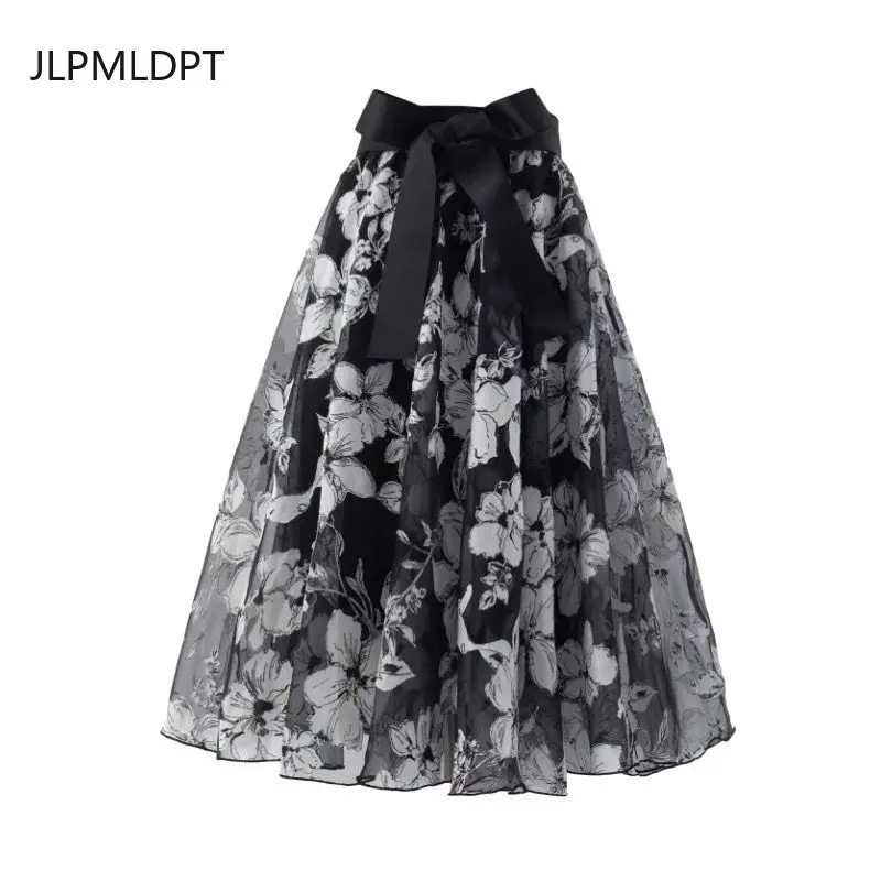 Summer gauze women's elastic waist 2024 new bow high-end high-waisted tutu skirt a-word umbrella skirt
Summer gauze women's elastic waist 2024 new bow high-end high-waisted tutu skirt a-word umbrella skirt