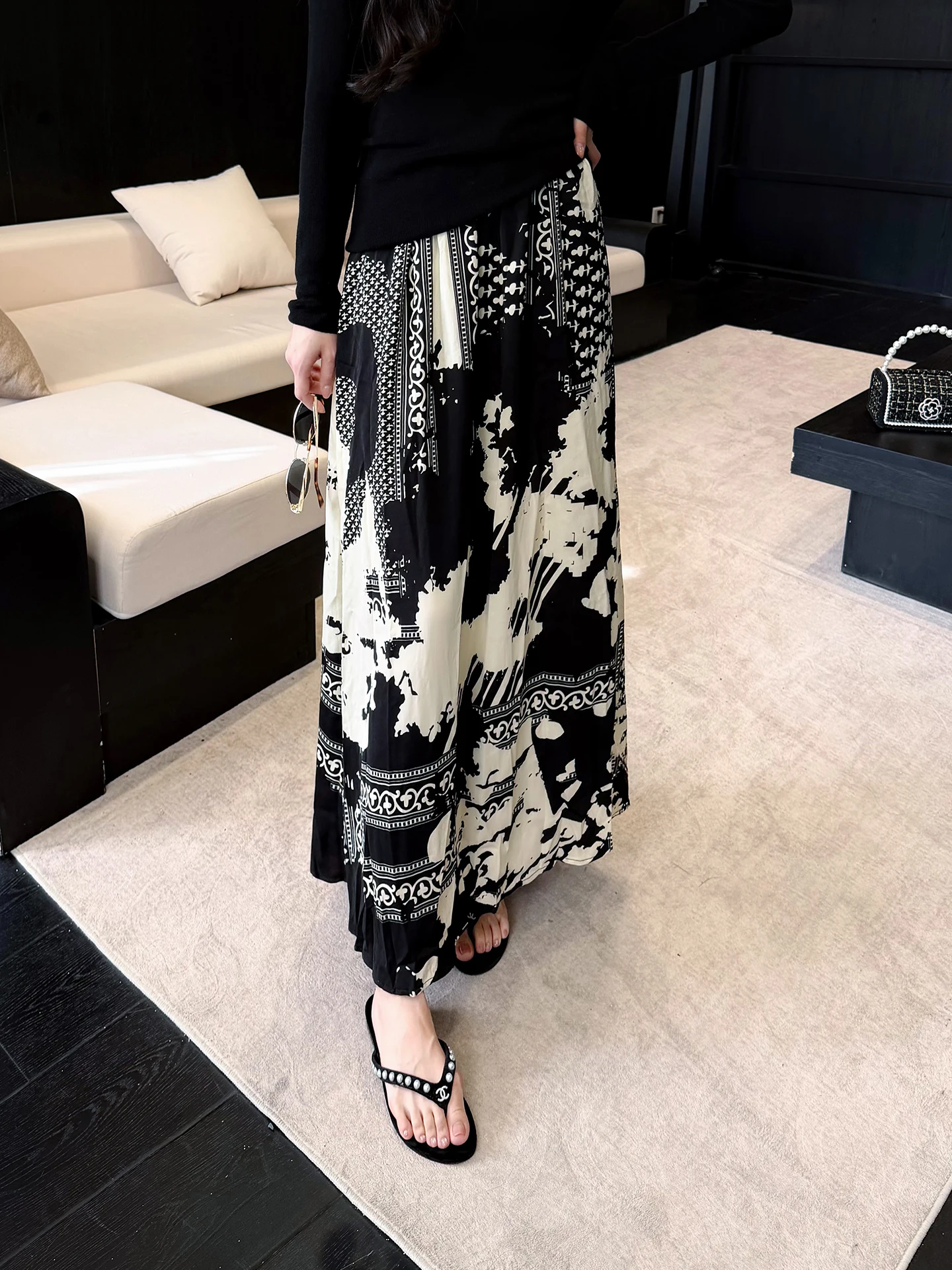 Black White Half-length Skirt with Elastic Waist Vintage Print Long Dress Spring 2026 Cotton Polyester A-line Standard Fit
Black White Half-length Skirt with Elastic Waist Vintage Print Long Dress Spring 2026 Cotton Polyester A-line Standard Fit