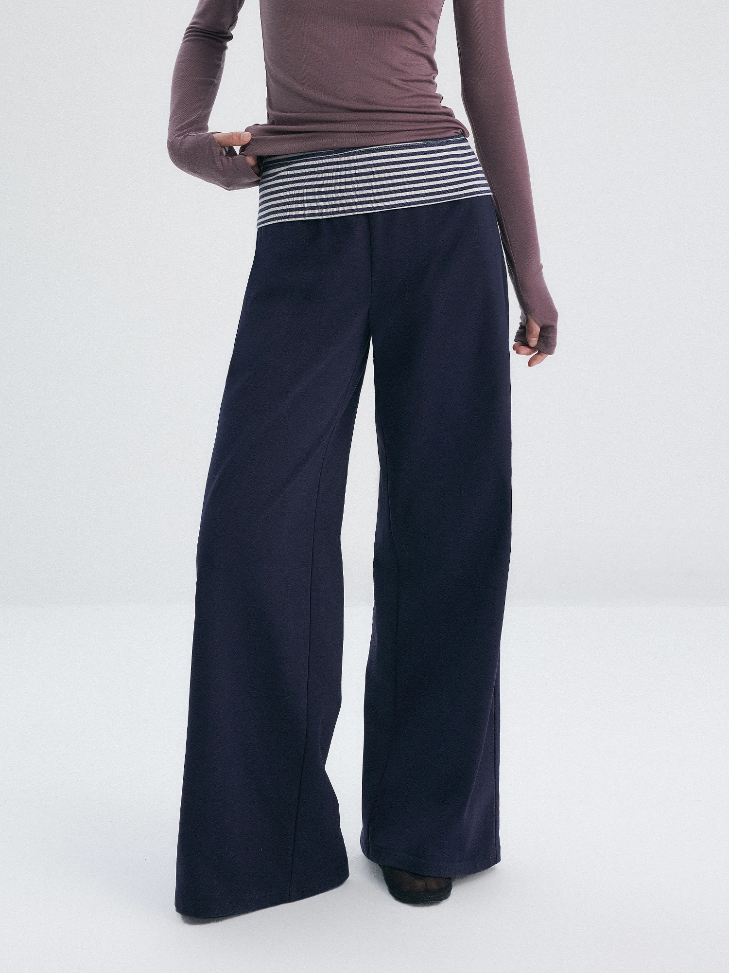 Bymolycho Women's Casual Straight Leg Pants Stripe Splicing Wide Leg Sports Sweatpants Loose Fit Comfortable Casual Trousers
Bymolycho Women's Casual Straight Leg Pants Stripe Splicing Wide Leg Sports Sweatpants Loose Fit Comfortable Casual Trousers