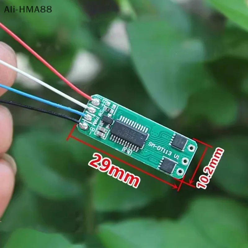 HMA88-Mini 2S 7A-15A Brushless Motor Driver Board Aircraft Model Brushless Electric Regulator Module
HMA88-Mini 2S 7A-15A Brushless Motor Driver Board Aircraft Model Brushless Electric Regulator Module