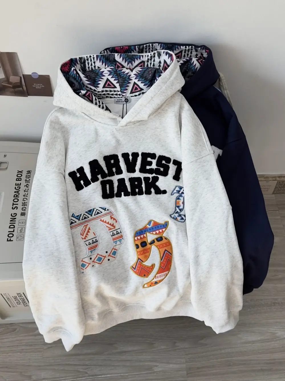 American Retro Design Letter Embroidered Hooded Sweatshirt Women Autumn Winter New Niche Casual Thick Loose Top
American Retro Design Letter Embroidered Hooded Sweatshirt Women Autumn Winter New Niche Casual Thick Loose Top