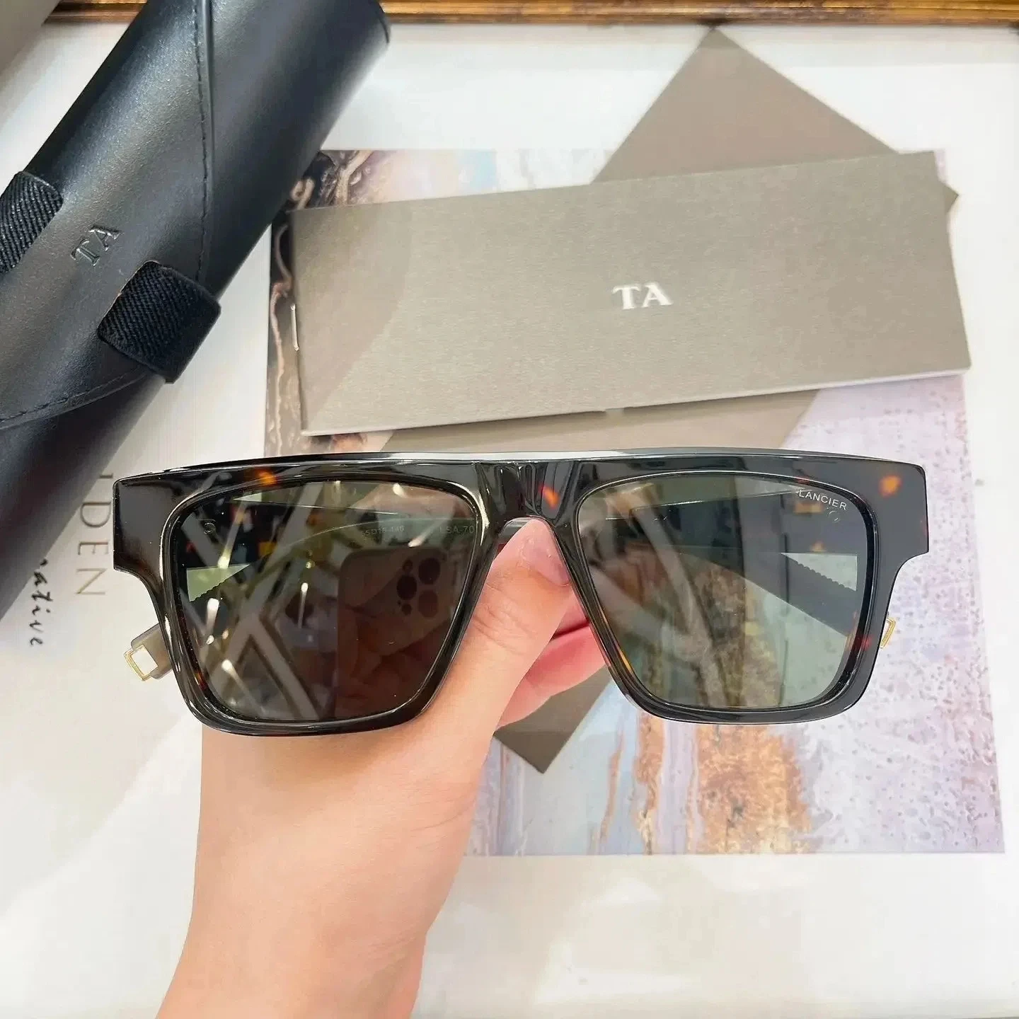 Original For LIANGCHENDIT DT LSA-701 Premium Acetate Frame Men Sunglasses Luxury Design Business Polarized Women Couple Eyewear
Original For LIANGCHENDIT DT LSA-701 Premium Acetate Frame Men Sunglasses Luxury Design Business Polarized Women Couple Eyewear