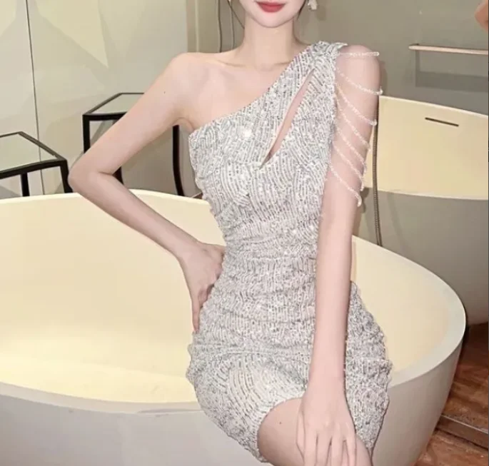 Women's Sexy Sequin Slim Dress Temperament Female Clothing Summer New High Waist Women Fashion Skinny Party Mermaid Dresses
Women's Sexy Sequin Slim Dress Temperament Female Clothing Summer New High Waist Women Fashion Skinny Party Mermaid Dresses