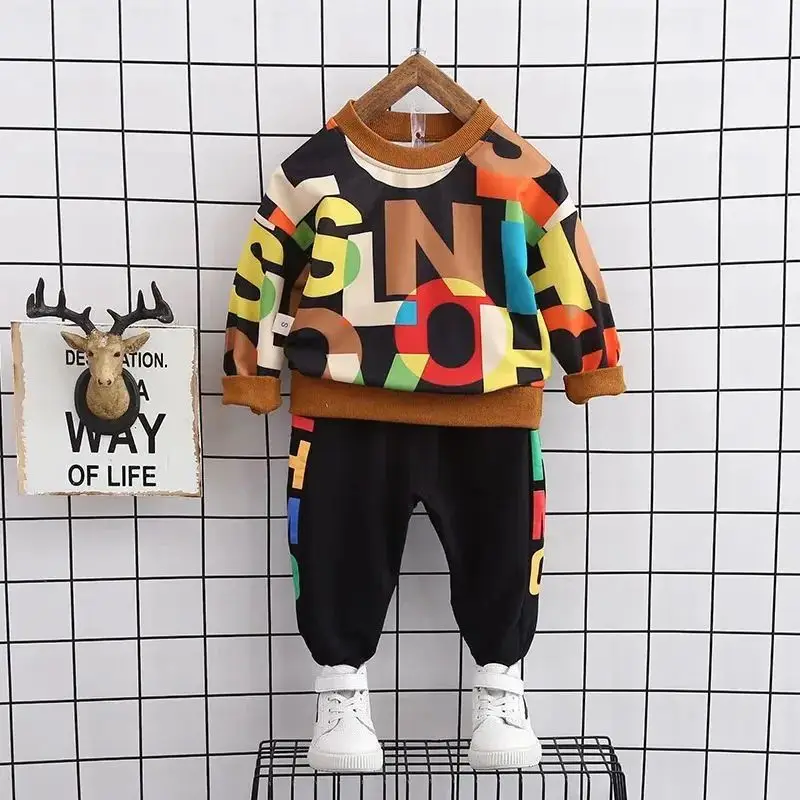 Boys Long Sleeved Sets Spring And Autumn Boys Fashion Letter Patterned Sweatshirt+Pants Outfits 2pc Suit Kids Clothes Tracksuit
Boys Long Sleeved Sets Spring And Autumn Boys Fashion Letter Patterned Sweatshirt+Pants Outfits 2pc Suit Kids Clothes Tracksuit