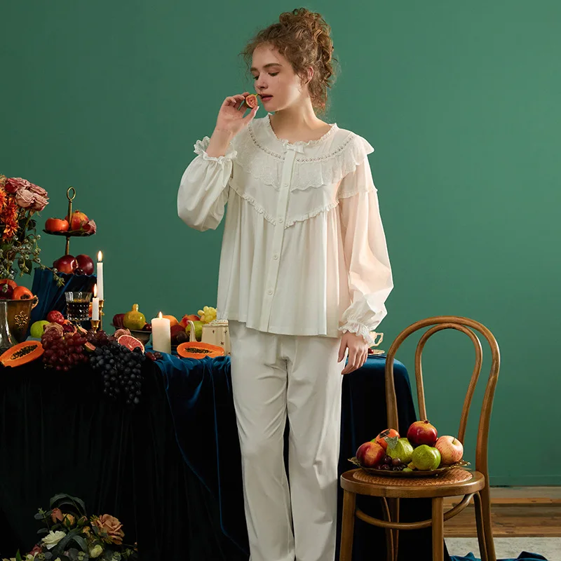 New Fashion Vintage Cotton Women's Pajamas Sets Spring Autumn Long Sleeve Lace Embroidered Sleepwear Elegant Nightwear
New Fashion Vintage Cotton Women's Pajamas Sets Spring Autumn Long Sleeve Lace Embroidered Sleepwear Elegant Nightwear