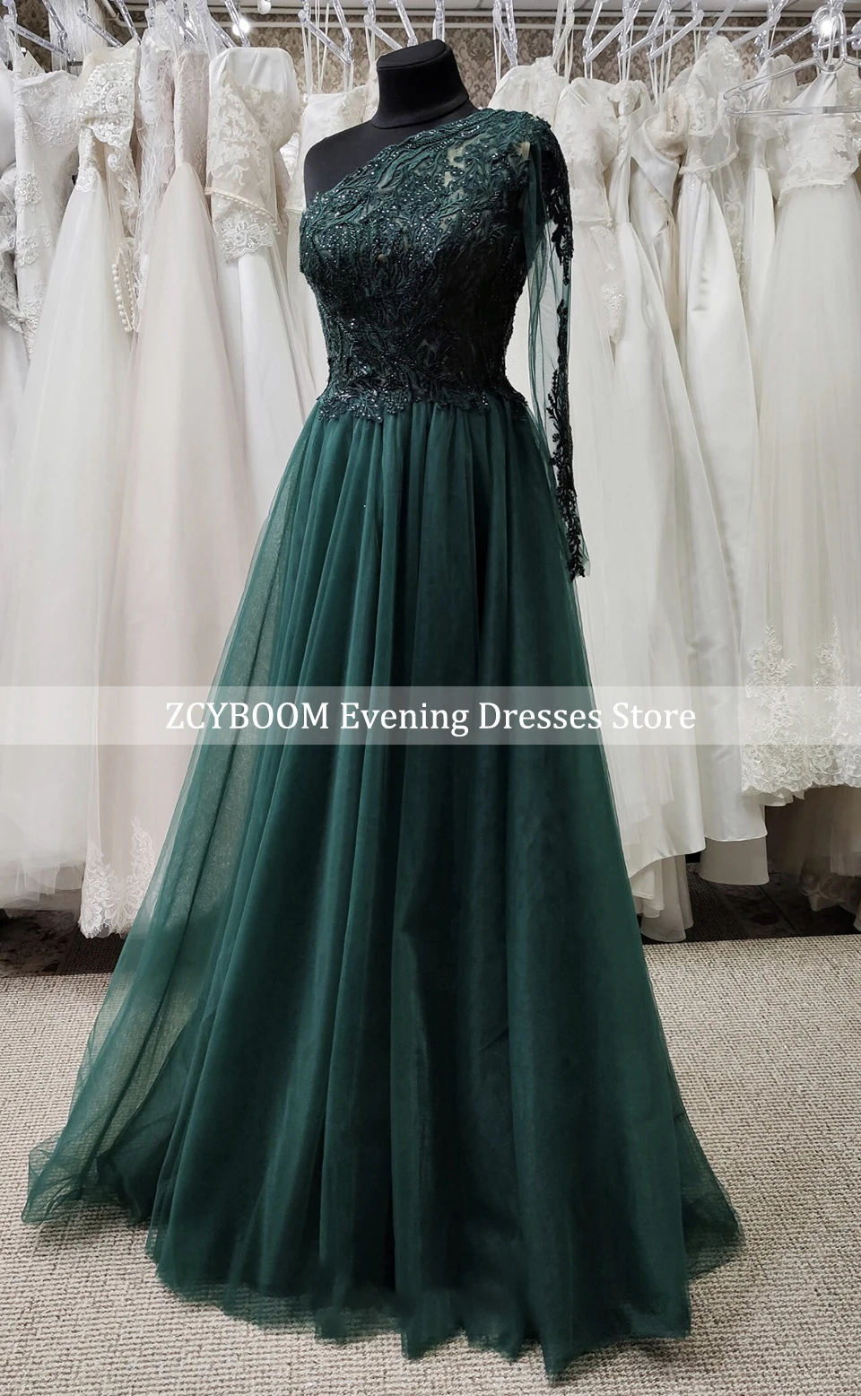Customized Elegant Green Lace Appliques Evening Dress 2025 Sexy Tulle A-Line Side Slit Shiny Beaded Party Prom Gowns For Women
Customized Elegant Green Lace Appliques Evening Dress 2025 Sexy Tulle A-Line Side Slit Shiny Beaded Party Prom Gowns For Women