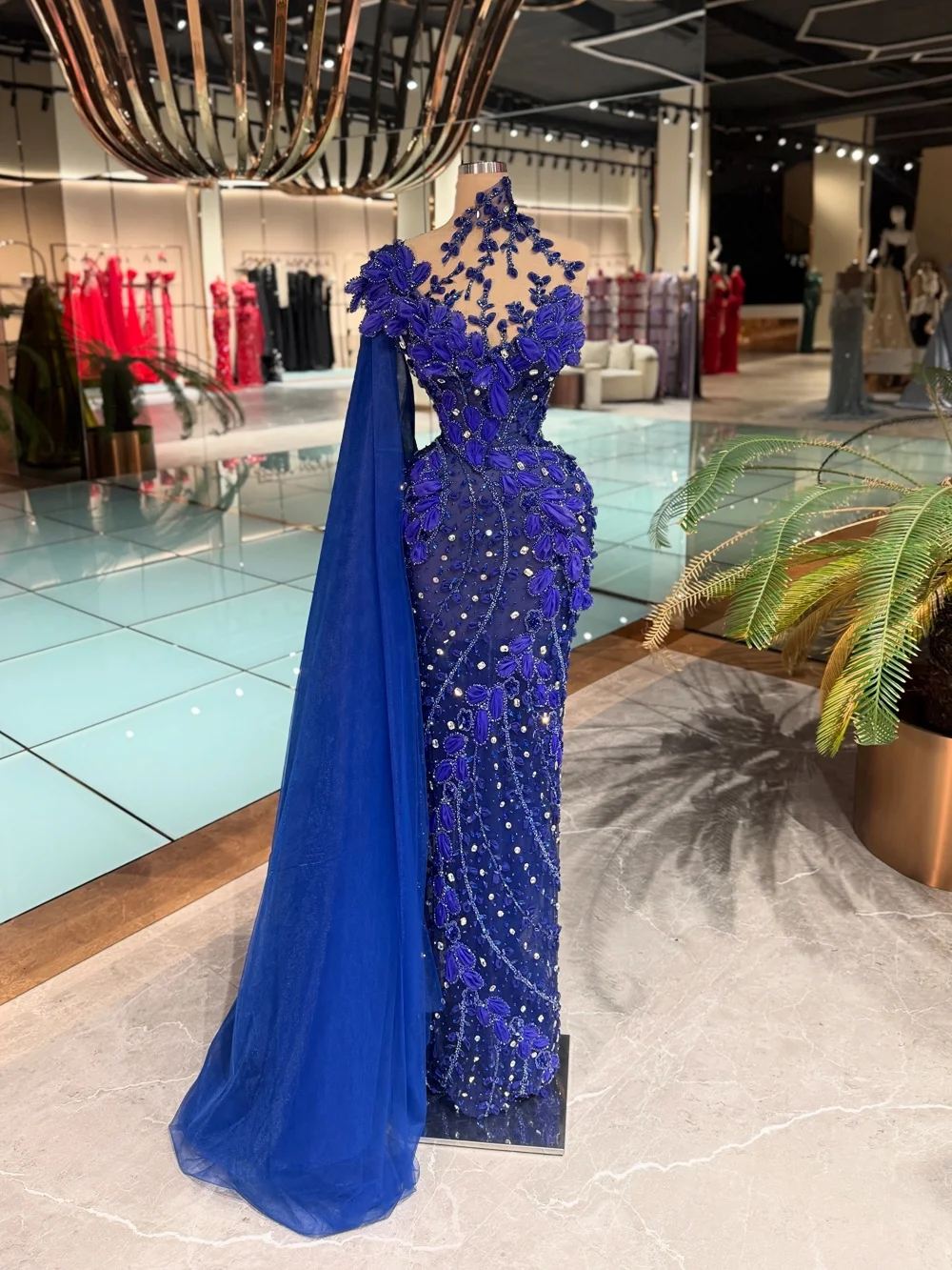 Regal Royal Blue 3D Flower Beaded Mermaid Evening Gown Dramatic Cape Sleeve Formal Party Dress For Wedding Guests فساتين سهرة
Regal Royal Blue 3D Flower Beaded Mermaid Evening Gown Dramatic Cape Sleeve Formal Party Dress For Wedding Guests فساتين سهرة