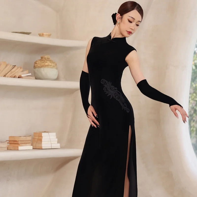 Костюм для латинских танцев, черное бархатное платье, танго, чача, самба, румба, профессиональный тренировочный наряд, танцевальные костюмы для взрослых женщин
Костюм для латинских танцев, черное бархатное платье, танго, чача, самба, румба, профессиональный тренировочный наряд, танцевальные костюмы для взрослых женщин