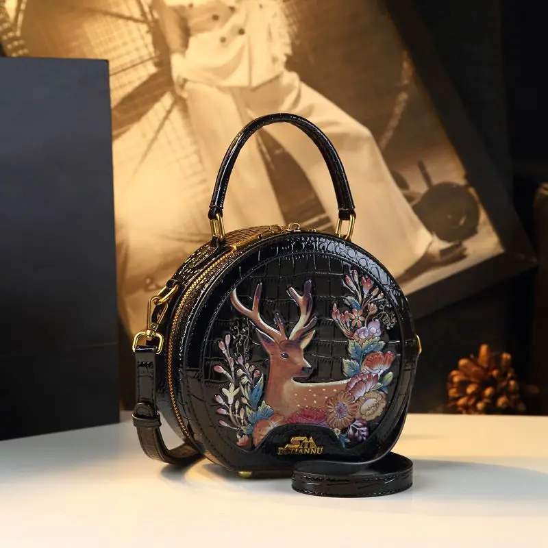 2025 New Original Crocodile Grain Women Handbags Small Round Bag Genuine Leather Fashion Crossbody Bag Shoulder Messenger Bags 
2025 New Original Crocodile Grain Women Handbags Small Round Bag Genuine Leather Fashion Crossbody Bag Shoulder Messenger Bags