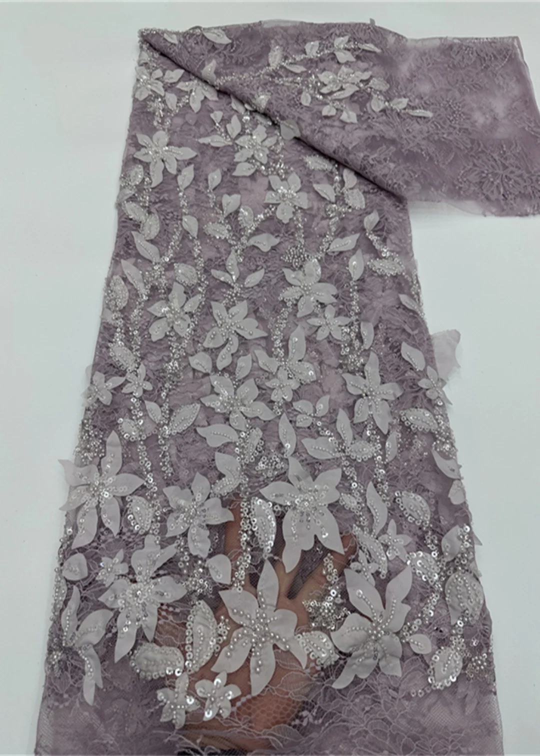 Luxury African 3D Applique With Beaded Sequins Lace Fabric 2026 French Tulle Mesh Lace Fabric for Bridal Party Dresses 5 Yards
Luxury African 3D Applique With Beaded Sequins Lace Fabric 2026 French Tulle Mesh Lace Fabric for Bridal Party Dresses 5 Yards
