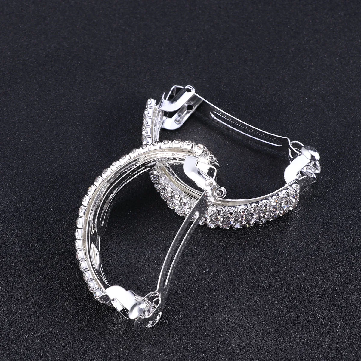 2pcs Crystal Alloy Barrettes For Women Silver Elegant Hairpin Fashion Hair Clips Women Hair Pin 
2pcs Crystal Alloy Barrettes For Women Silver Elegant Hairpin Fashion Hair Clips Women Hair Pin