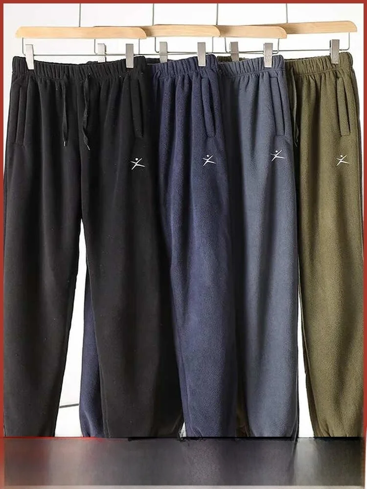 Thiened Fce Winter Sports Sweatpants Men's Windproof Warm Trousers with Elastic Cuffs Embroidered Casual Loose Fit
Thiened Fce Winter Sports Sweatpants Men's Windproof Warm Trousers with Elastic Cuffs Embroidered Casual Loose Fit