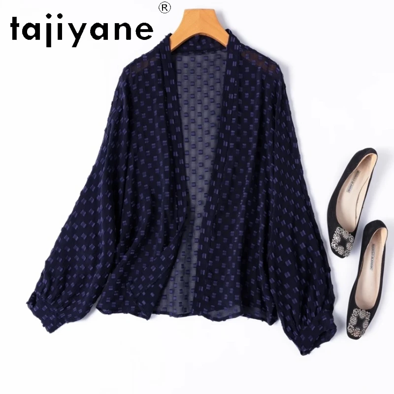 TAJIYANE 100% Mulberry Silk Blouse Elegant Navy Blue Silk Cardigan Batwing Sleeve Shawl Coat Summer Tops 2025 Ladies Clothes 셔츠
TAJIYANE 100% Mulberry Silk Blouse Elegant Navy Blue Silk Cardigan Batwing Sleeve Shawl Coat Summer Tops 2025 Ladies Clothes 셔츠