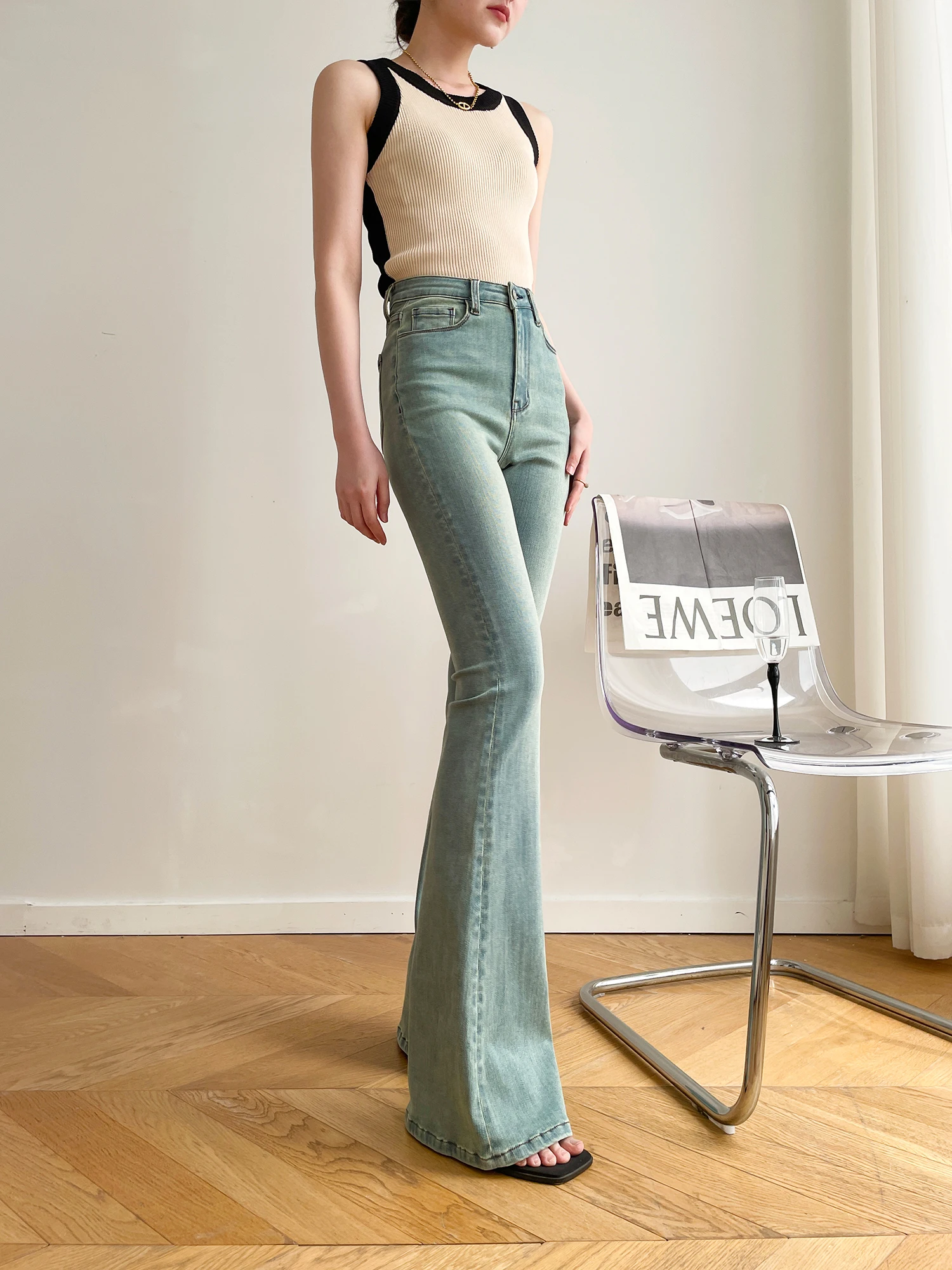 Широкие джинсы с высокой талией, женские эластичные утягивающие расклешенные брюки, длинные хлопковые эластичные джинсовые синие джинсы, весна-осень-зима
Широкие джинсы с высокой талией, женские эластичные утягивающие расклешенные брюки, длинные хлопковые эластичные джинсовые синие джинсы, весна-осень-зима