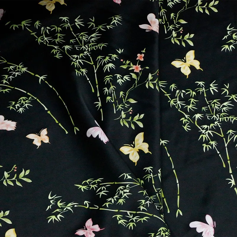 Silk jacquard satin printed fabric new Chinese-style cheongsam and Hanfu face skirt
Silk jacquard satin printed fabric new Chinese-style cheongsam and Hanfu face skirt